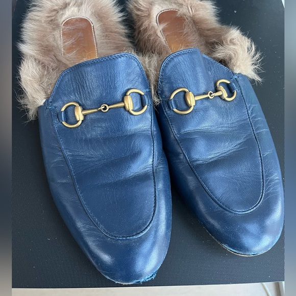 Women's Gucci Blue Princetown Leather Loafers With Fur size 38 1/2 - Picture 3 of 5
